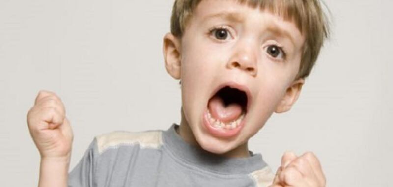 تريد أن يكون انتباهك لطفلك إيجابيا ؟ اتبع هذه النصائح