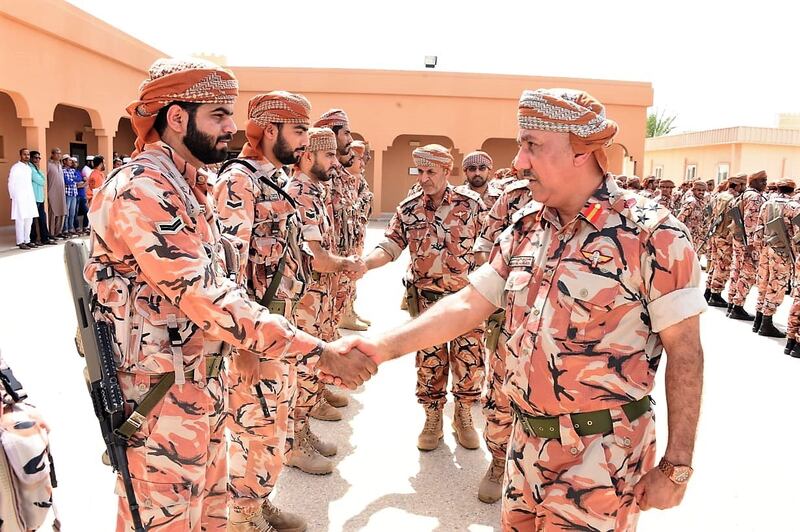 بتوجيهات سامية: التوجيه المعنوي يزور عددا من المعسكرات والمواقع الحدودية