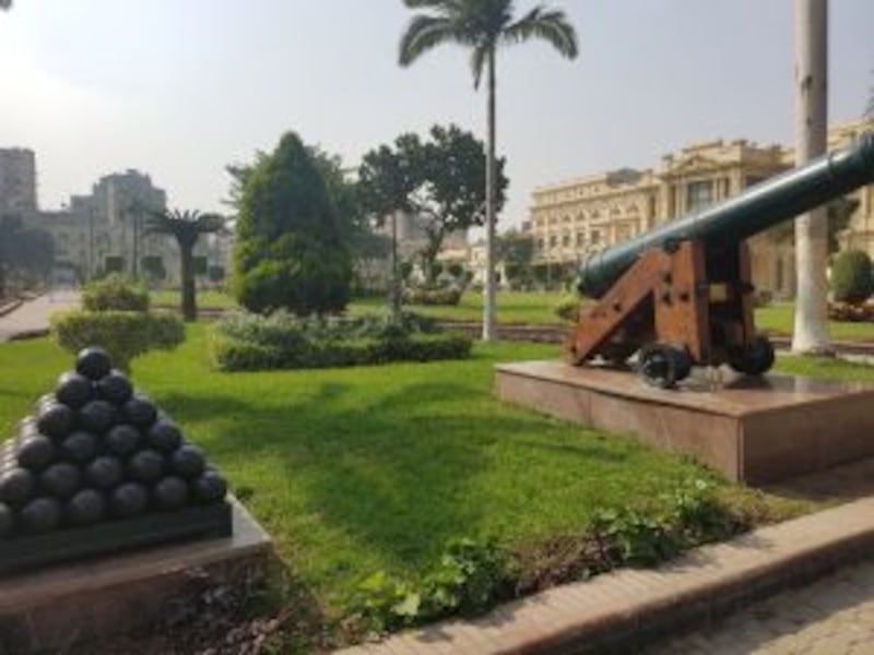 د. محمد العريمي: بالصور والكلمات تعرّف على #قصر_عابدين