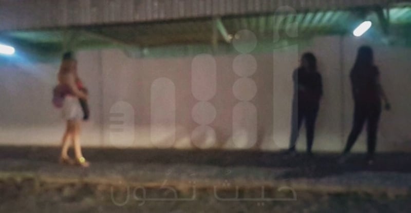 الكشف عن تفاصيل قضية “دعارة” تورط فيها مواطنون ووافدون