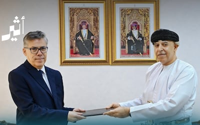 وكيل وزارة الخارجية يتسلّم أوراق اعتماد القائم بأعمال السفارة السورية بمسقط