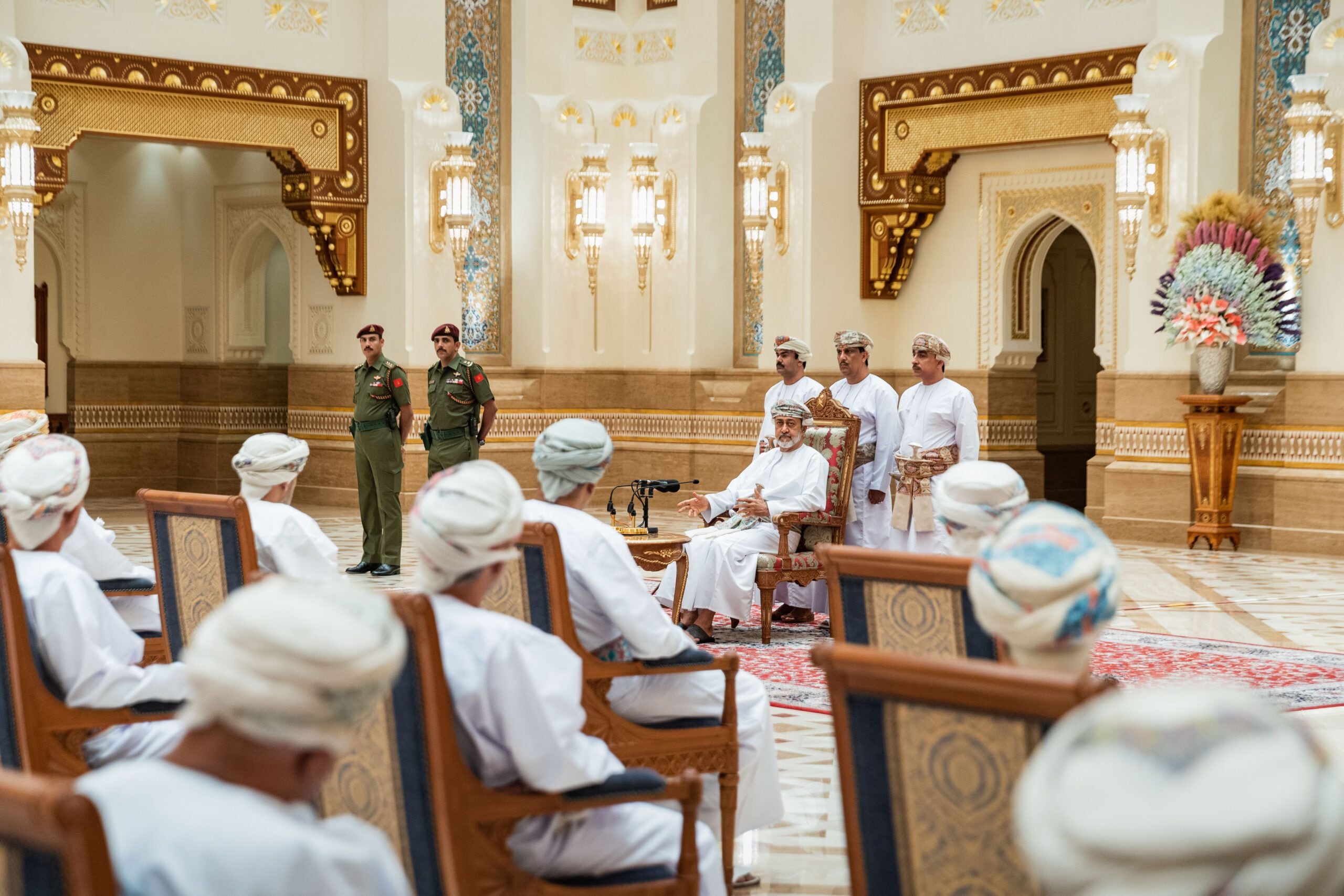 توجيهات من جلالة السلطان المعظم