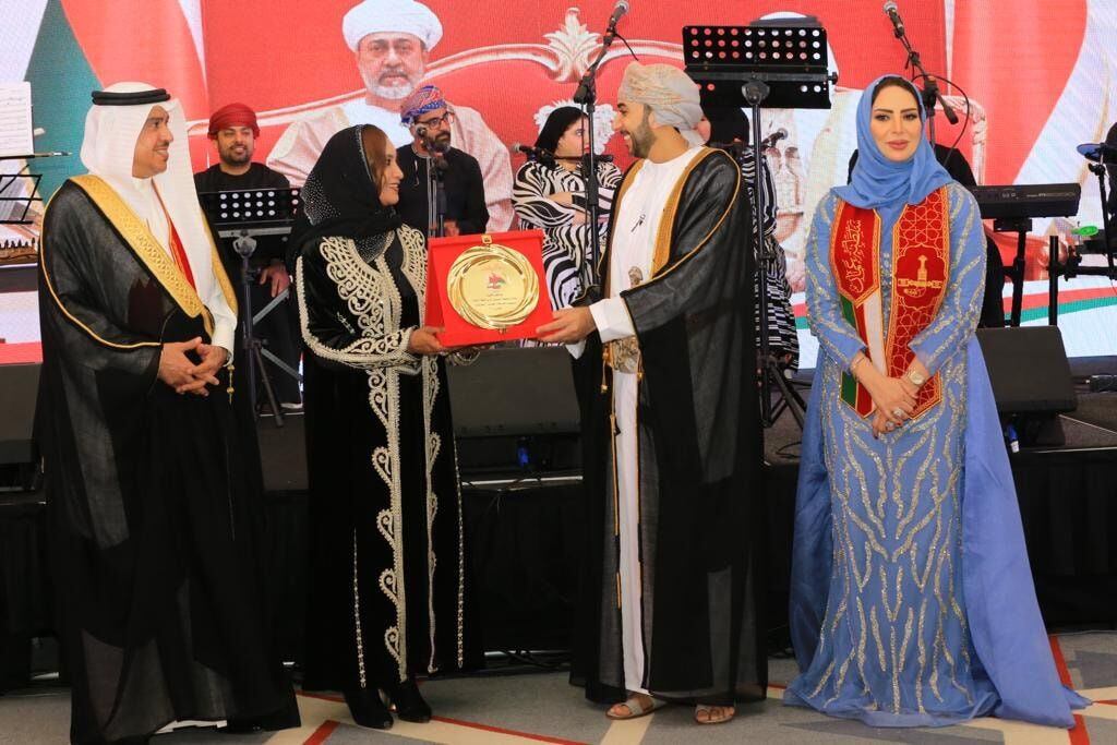 الدكتورة غالية عيسى.. نهرٌ يَربط بين عُمان واليمن