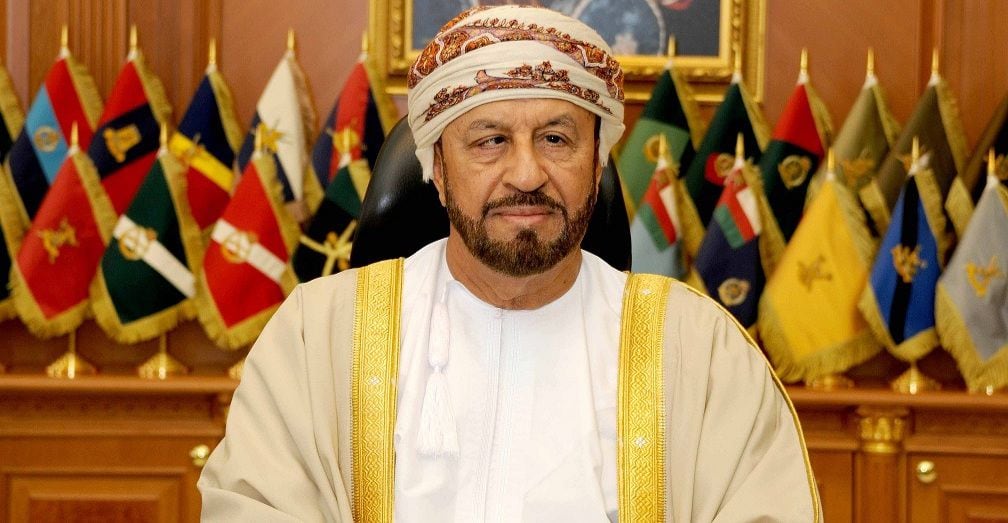 اليابان تمنح وسام الشمس المشرقة للسيد بدر بن سعود