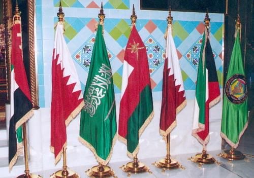 دول الخليج تستنكر الهجوم على السفينة الإماراتية