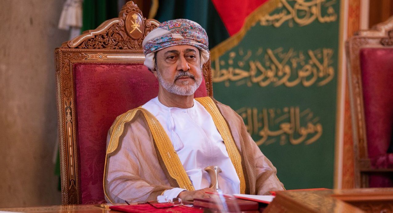 أمام المقام السامي: سفراء يؤدون قسم اليمين