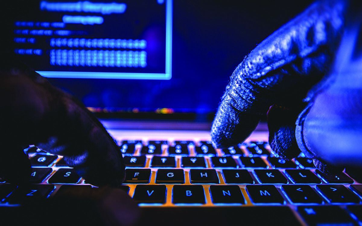 إحباط احتيال إلكتروني عبر شبكة دولية