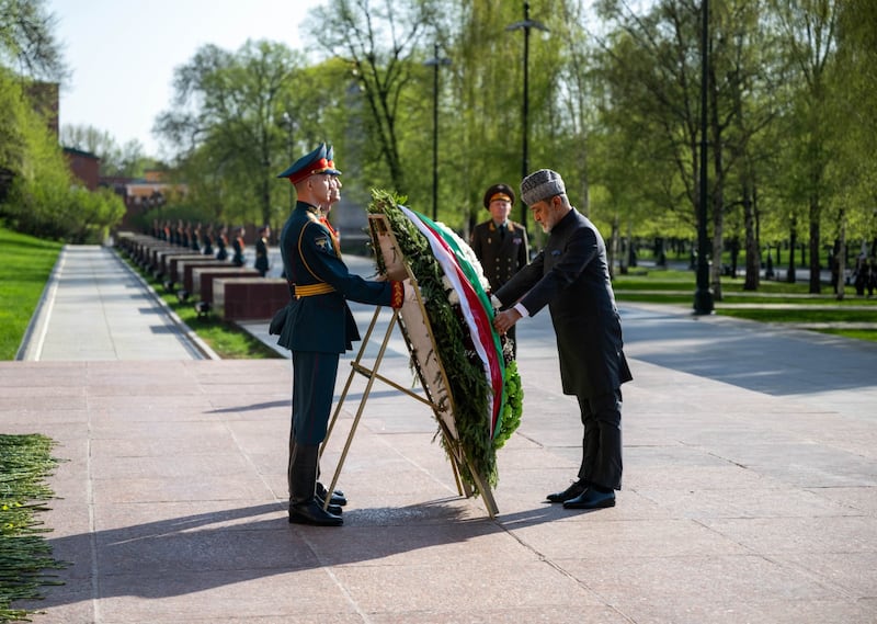 زاره جلالة السلطان اليوم: معلومات عن ضريح الجندي المجهول  