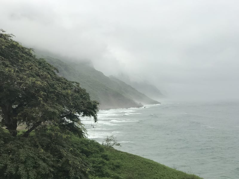 طقس السلطنة: 20 منطقة تسجل أقل من 30 درجة، هل منطقتك من ضمنها؟