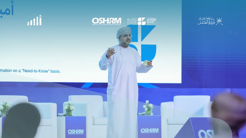 أمين عام وزارة المالية في “أوشرم”: تحسن وضعنا المالي مثالًا على أثر القيادة الملهمة