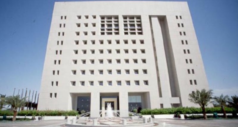 السلطنة توقع على قرضين لتمويل مشاريع بأكثر من 120 مليون ريال