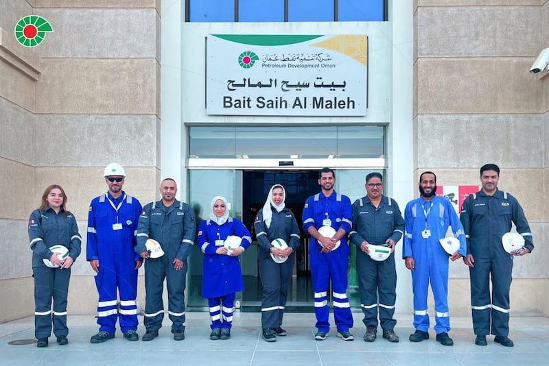 وفد بحريني يزور تنمية نفط عمان