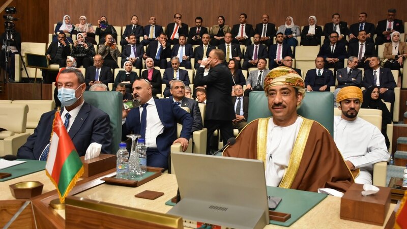 مؤسستان عمانيتان تفوزان بجائزة عربية للتميز الحكومي