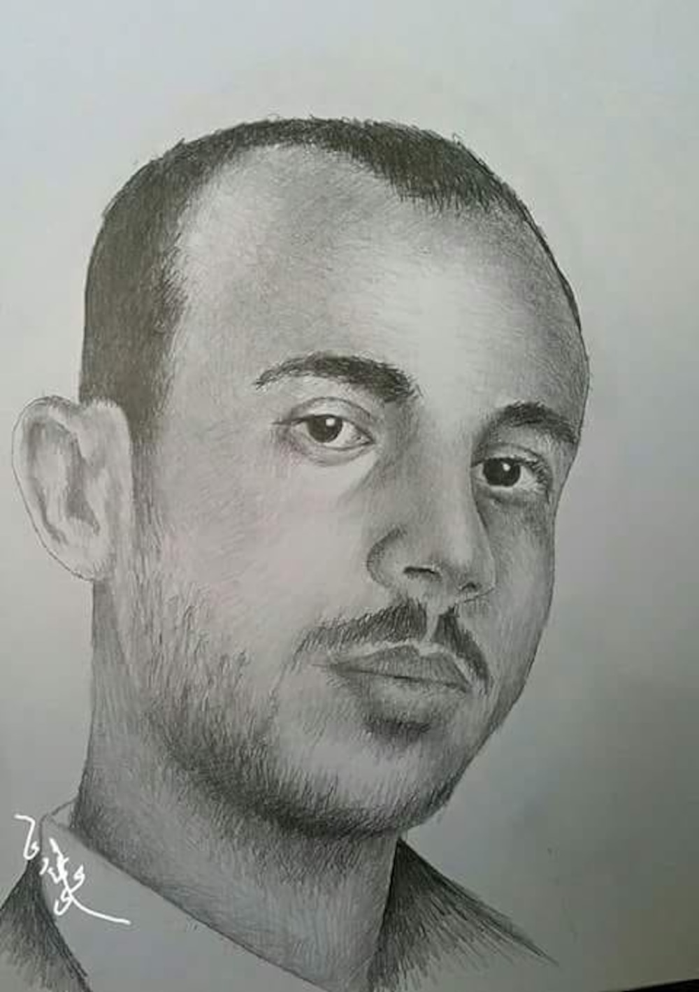 حوار لـ “أثير” مع الشاعر اليمني محمد المهدِّي