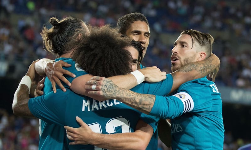 بـ 10 لاعبين: ريال مدريد يهزم برشلونة في ملعبه