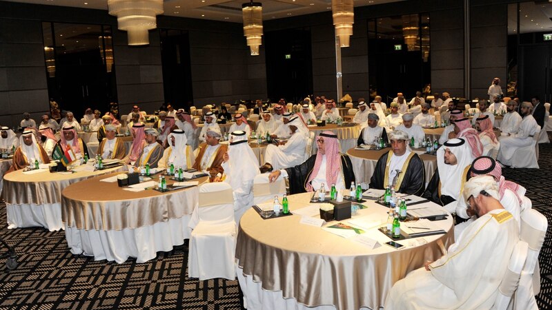 سعوديون يبحثون عن الفرص الاستثمارية بالسلطنة والسفير السعودي يؤكد: الطريق البري على وشك الانتهاء