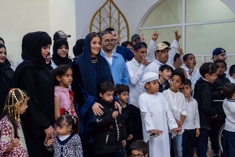 بالصور: السيدة الجليلة تزور البريمي