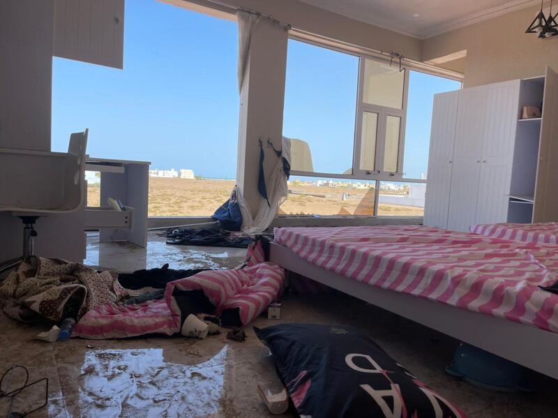 “ليلة مرعبة، واختفاء منزل وغرف”: 3 مواطنون يروون قصصهم مع “شاهين”