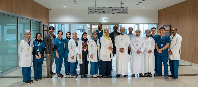 خدمة علاجية جديدة لمرضى سرطان البروستات في “مركز السلطان قابوس”