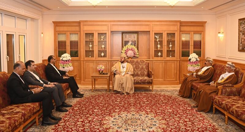 سمو السّيد أسعد يودع السفير الإيراني