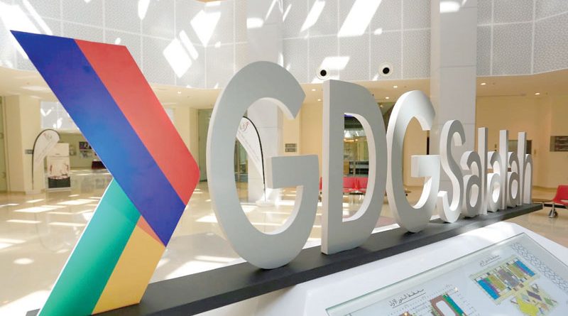 نماذج تقنية ناجحة وتدريب لأكثر من 200 مشارك   في “مهرجان المطورين ” بصلالة