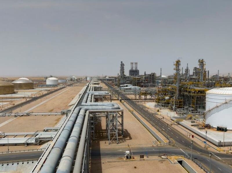 برعاية كريمة من جلالة السلطان وأمير الكويت: غدًا افتتاح أكبر مشروع استثمار بين دولتين خليجيتين