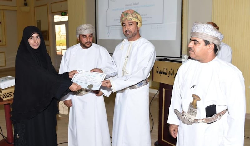 في البريمي: تدريب صحفيين على تغطية انتخابات الشورى