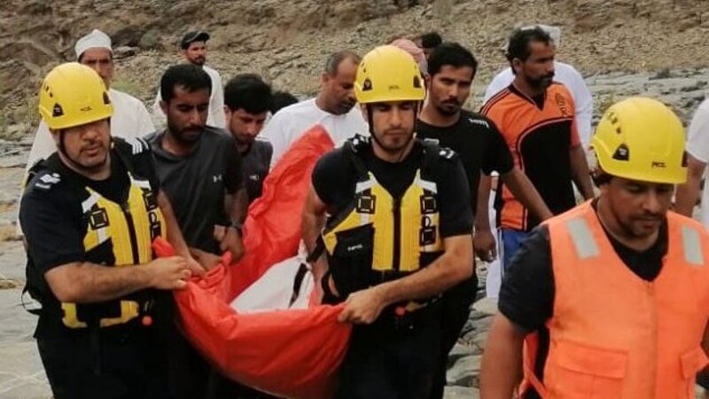 انتشال جثة من مجرى أحد الأودية