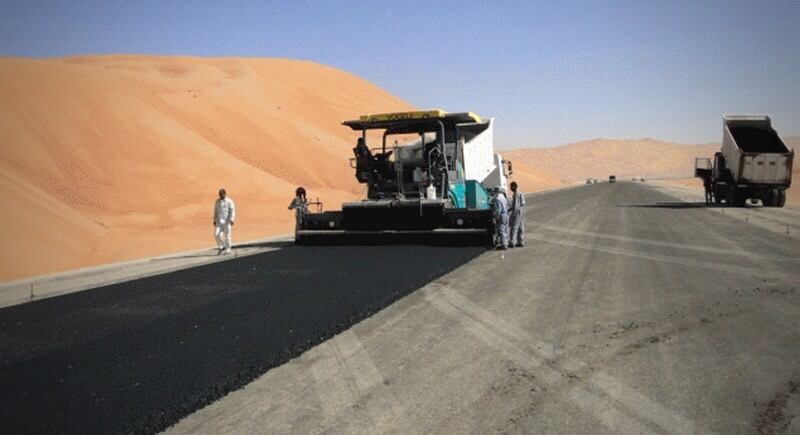 مسؤول سعودي يوضح موعد افتتاح طريق “السعودية – السلطنة ”