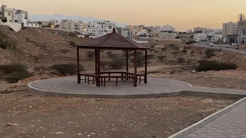 وزير الإسكان: لم نصل إلى “مخالفة صريحة” في تحويل ممشى الأنصب إلى أراضٍ سكنية