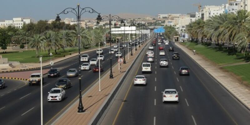 المركبات الحكومية تنخفض بأكثر من 120 مركبة