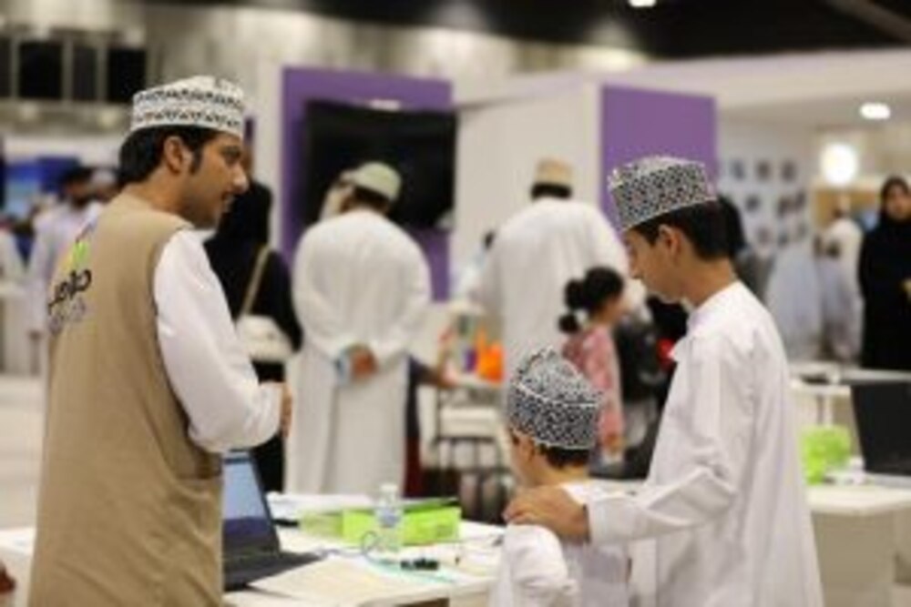 “مواهب”.. مؤسسة تستهدف الشباب في العلوم والابتكار