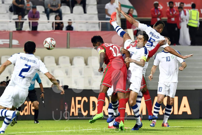 رغم الأفضلية: الأحمر يخسر ضربة البداية الآسيوية