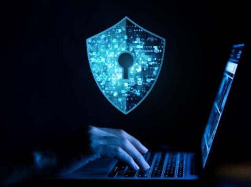 مشاركة عمانية في منتدى عربي حول الأمن السيبراني