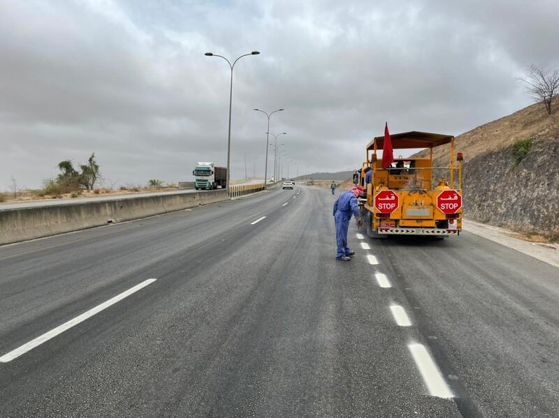 بأكثر من 11 مليون ريال: مشاريع طرق وجسور في ظفار