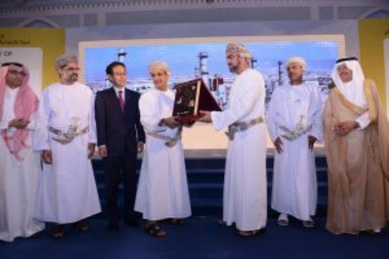 إنشاء محطتين للكهرباء بأكثر من  ٨٠٠ مليون ريال