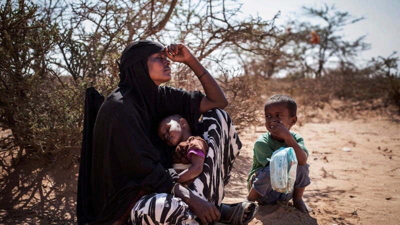 أتريد التبرّع للأشقاء في الصومال؟ إليك هذه الطريقة السهلة والسريعة