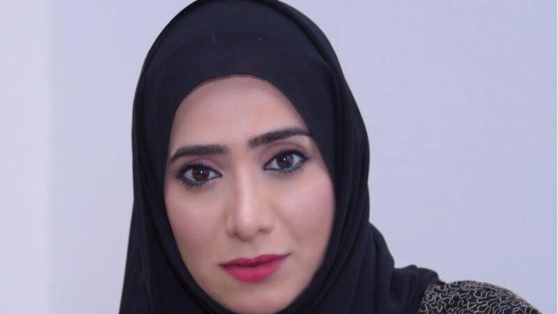 الشاعرة العمانية شميسة النعمانية في ( المحرّق) البحرينية