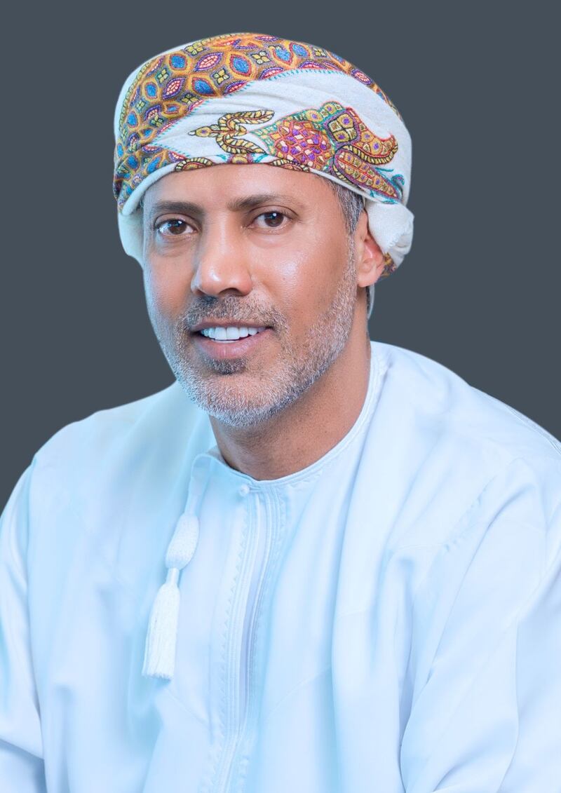 مليون ريال عماني من بنك مسقط لتوفير لقاح كورونا