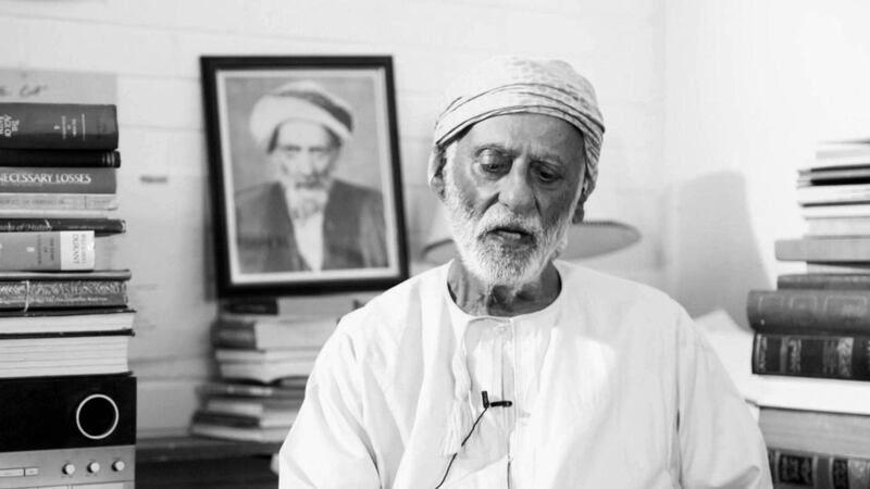 ما لا تعرفه عن المفكر والدبلوماسي العماني صادق جواد