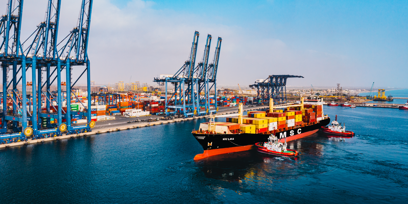 “تسهيل الإجراءات” أحد أسباب انتعاش الأرقام في الموانئ العمانية