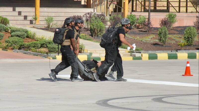 وحدة العمليات الخاصة بشرطة عمان السلطانية ثانيًا في مسابقة المحارب الدولية