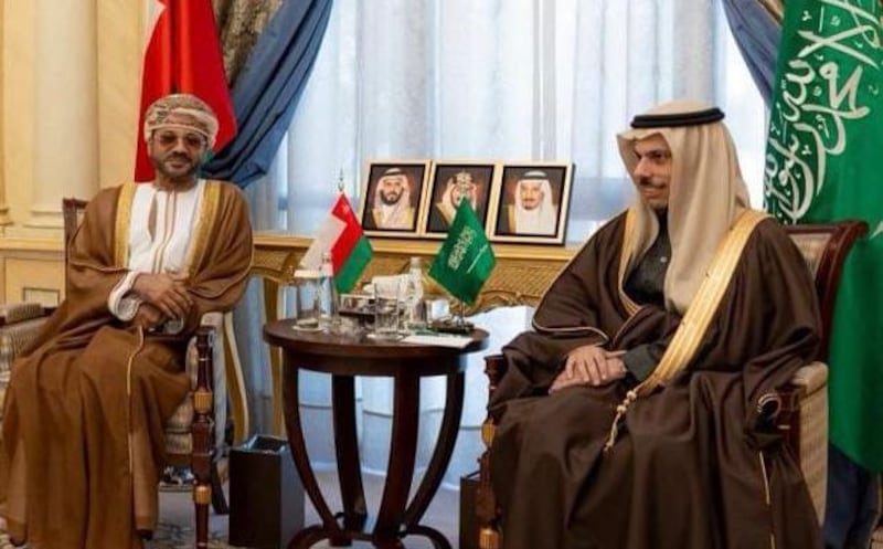 السيد بدر يلتقي نظيره السعودي في الرياض