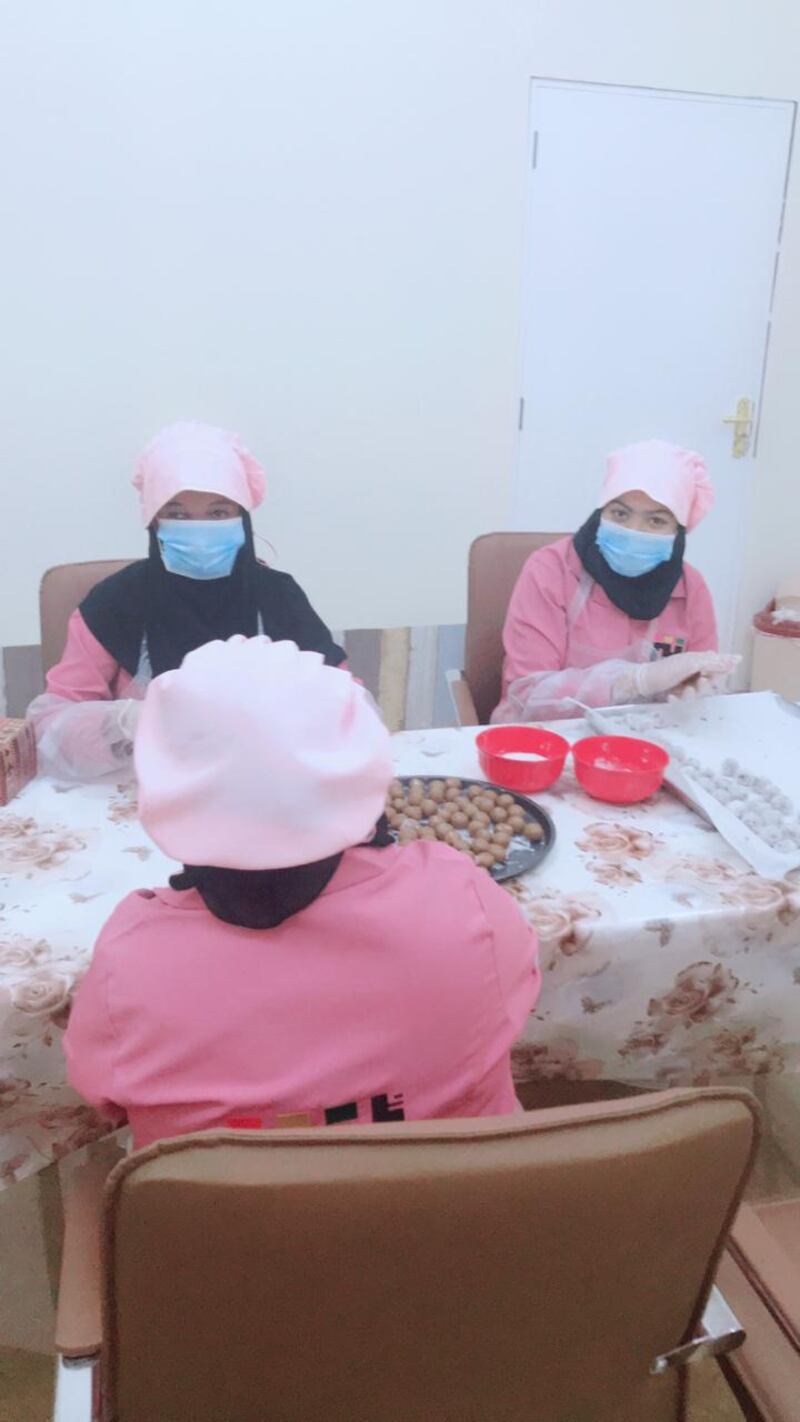 رغم مرضها المزمن: طفلة عُمانية تستعد لافتتاح مشروعها الخاص