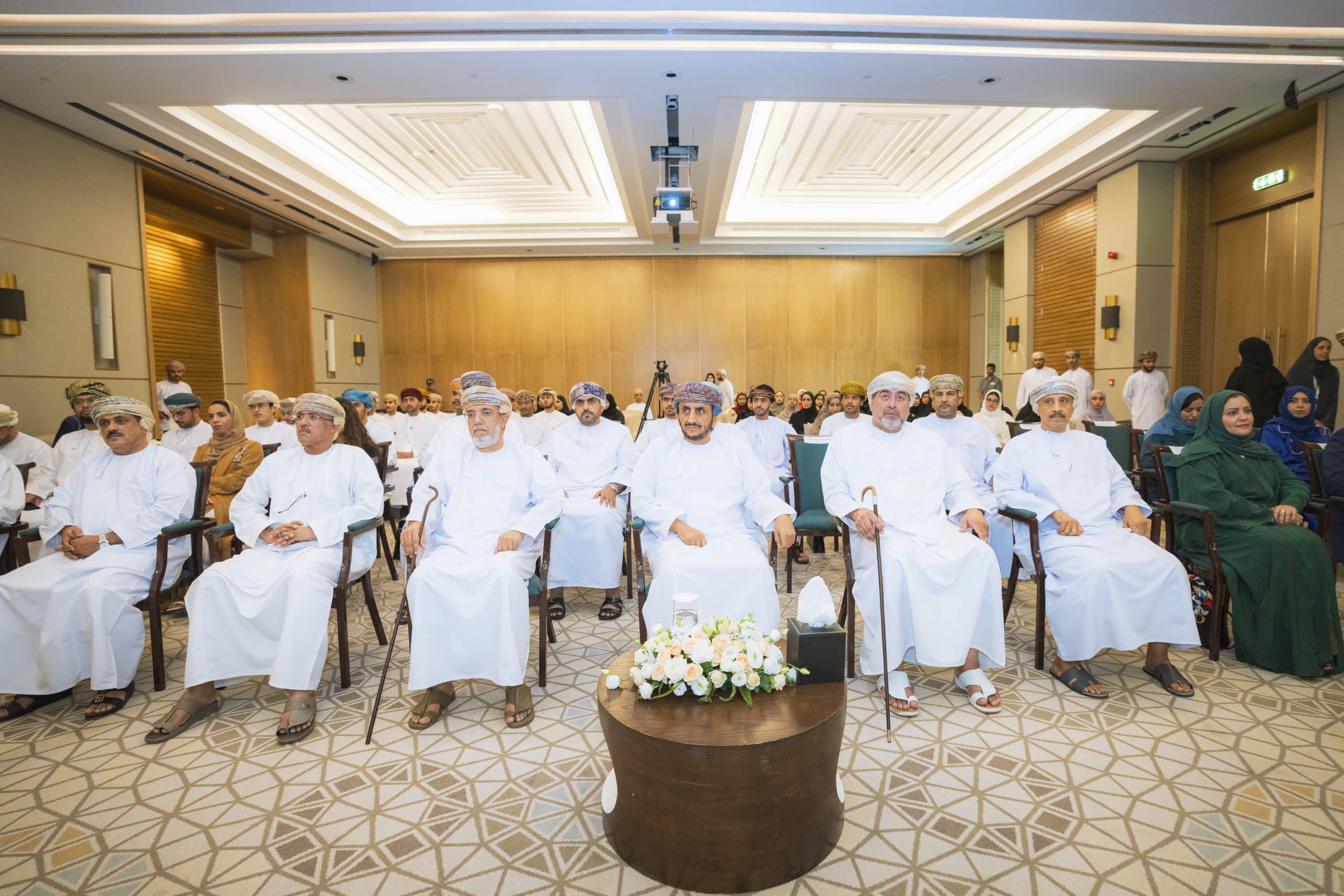 70 شابًا عمانيًا يعيشون تجربة تحاكي اجتماعات الأمم المتحدة