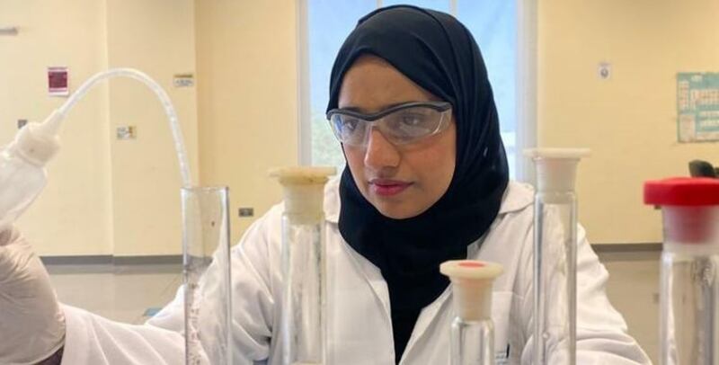 باحثة عمانية توضح نتائج دراستها المنشورة في مجلة عالمية