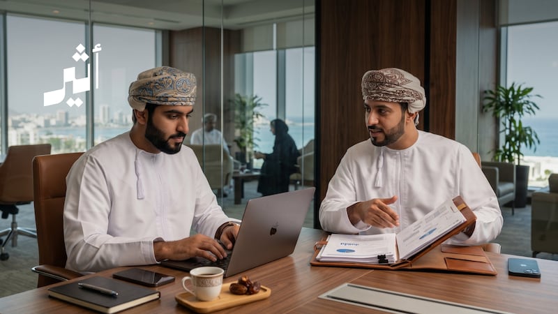 قال إن بعضها يواجه أزمة بقاء: مسؤول في الغرفة يكشف لـ ”أثير“ عن التحديات التي تواجه الشركات العمانية