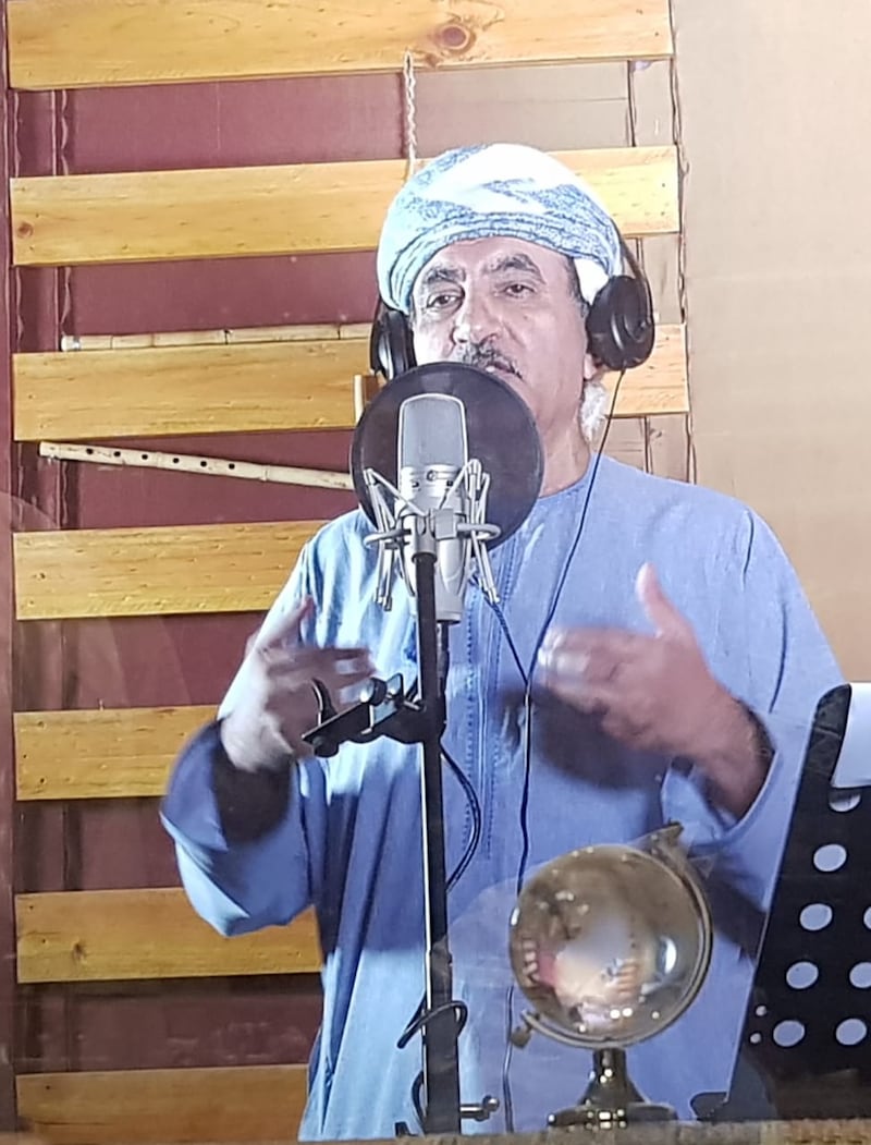 بالفيديو: “هذي عمان” ..محاورة شعرية للصقلاوي والربيعي تتغنّى بحبِّ عُمان وقائدها