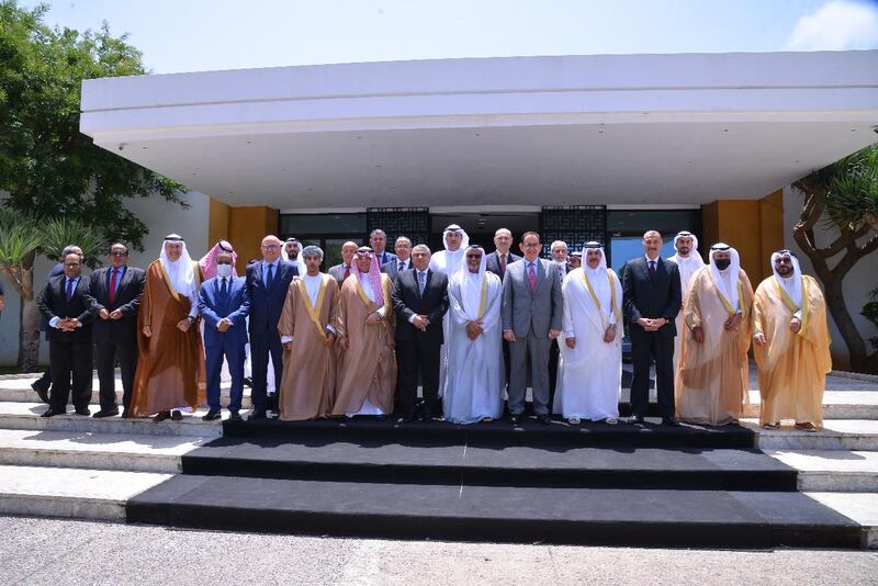 منها الحث على رفع قيود السفر والاعتراف المتبادل بشهادات التلقيح: 8 بنود في بيان للمنظمة العربية للطيران المدني