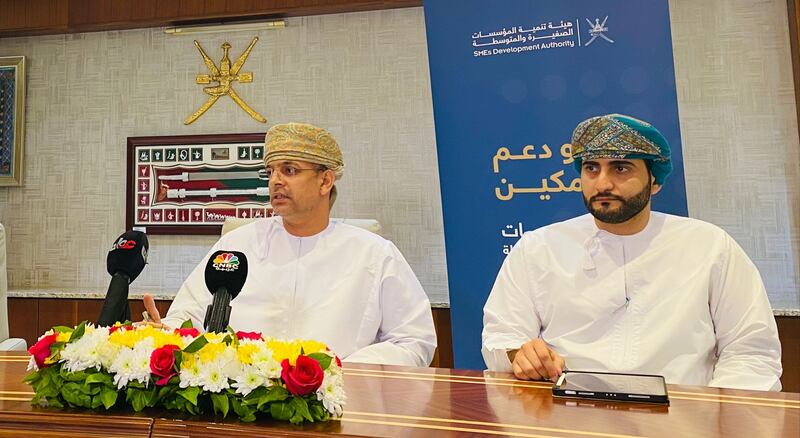 مسؤولان يوضحان حول أهم التساؤلات عن اللائحة التنظيمية لمزاولة الأعمال الإنتاجية المنزلية